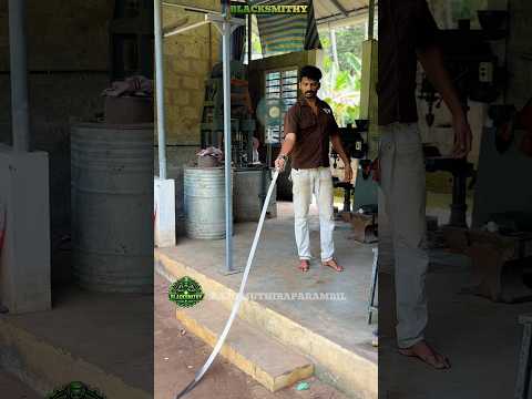 ചരിത്രത്തിലെ പേരുകേട്ട ഒരായുധത്തിന്റെ പണിപ്പുരയിൽ 🙏❤️#photography #love #viral #handmade