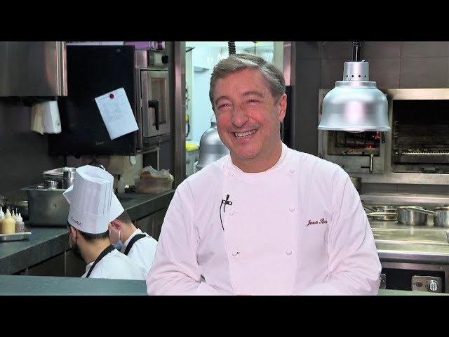 Vídeo relacionado con El libro de la gamba roja (Cocina Temática)