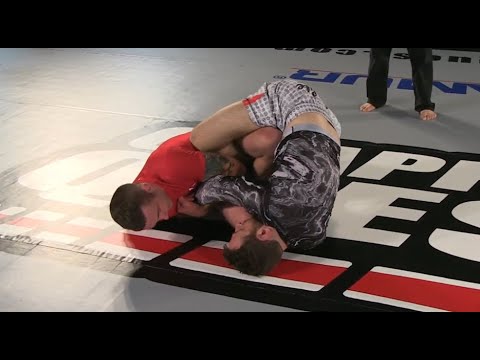 Leg Lock Submission - EDDIE CUMMINGS vs. Corey Brown Grapplers Quest Pro 2015 - XRP & Coinbase