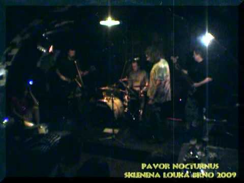 Pavor Nocturnus Šlus - Konec léta v nějaké cizí zemi