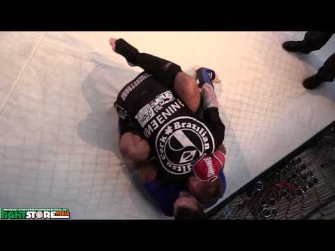 Dean Martinv Ronan Tomnay - Cage Legacy 3