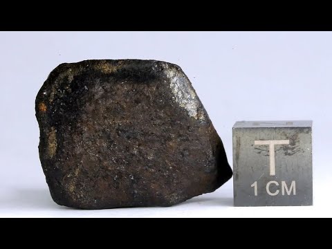 Meteorito ☄️Santa Filomena, Pernambuco Brasil, queda observada 19/08/2020, 13.6 gramas 