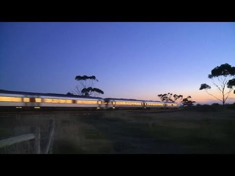 Twilight V/line passenger trains - Melbourne to Geelong line - Railroads and Trains in Australia