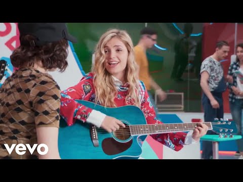 Agustina Palma ,Giulia guerrini- La vida te devuelve (From "BIA" )