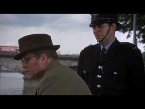 10 Rillington Place (1971) Location - Putney Embankment opposite the Star and Garter, Putney, London