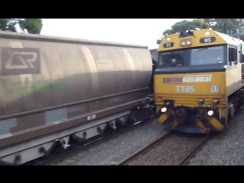Steamfest 2015 - Racing a Coal Train near Sandgate