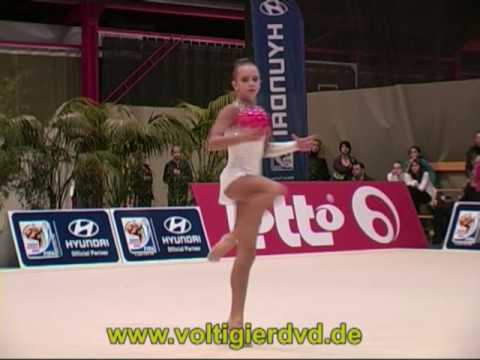 Happy-Cup 2009 - Pre-Junior Ball 01 - Karina YERYIGINA