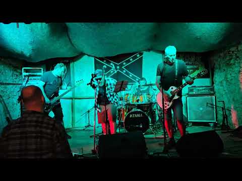 Deathox - Deathox - Blázen