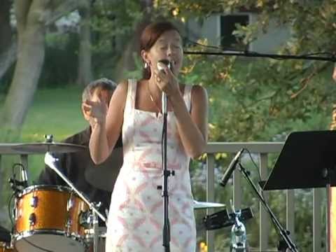 Crystal Ristow and Her Jazz Trio - Honeysuckle Rose