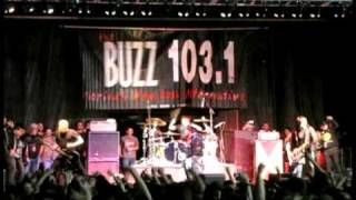 Skindred Live Stand for something.avi