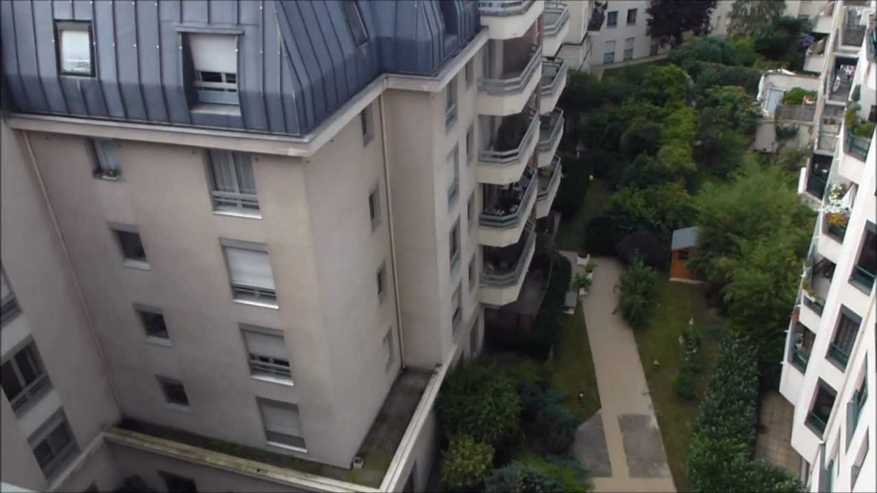Watch video 2 Pièces 47m² - 990€ CC - 94220 Charenton Le Pont 2 Pièces 47m² - 990€ CC - 94220 Charenton Le Pont