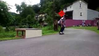 preview picture of video 'Switch nose slide 180 out on my homemade box.'