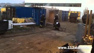 preview picture of video 'Brand i Container ved DGI huset i Vejle. 30/10-2014. Kl. 06:53.'