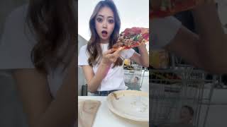 自分の顔よりでかいピザ秒で食べてしまったんだがww #ももちゃんねる #shorts