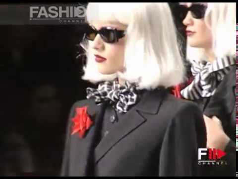 "Emanuel Ungaro" Autumn Winter 1995 1996 Paris 4 of 6 pret a porter woman by FashionChannel