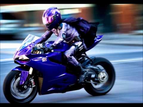 Kick-Ass 2 Soundtrack #2: Joan Jett - I Hate Myself For Loving You (Kick-Ass 2 Edit) [HQ]