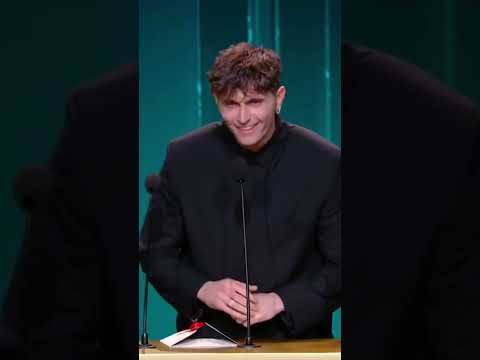 Le fabuleux discours de Raphael Quenard aux Césars 🎬