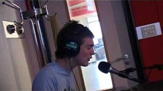 Air Traffic - Shooting Star (Live @ Studio Brussel)