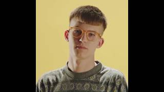 Gus Dapperton Chords