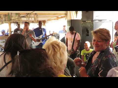 Powisi band Kwaku La spang