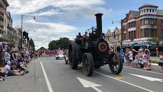 preview picture of video '2018 Southland Santa Parade - Invercargill NZ'