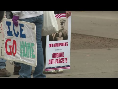 Sacramento protesters back Minnesota strike against ICE