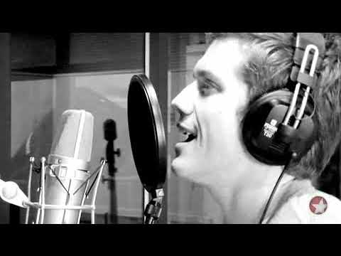Aaron Tveit performing song I’m Alive