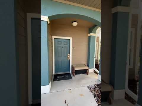 2/2 with Nook Downstairs