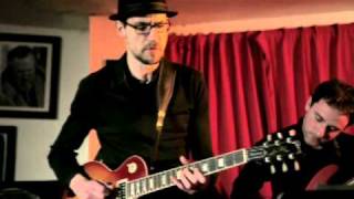 Luca Boscagin guitar solo (Troy Bar)