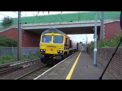 **New Livery** 66413 departs Stowmarket on 4L90: 18/08/2018