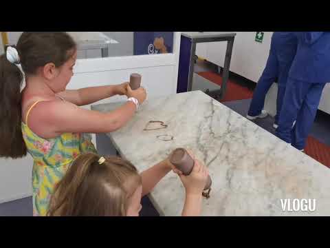 Emma &  Daria  at the chocolate factory 🍫🍫🍫🥰