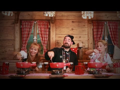 Platzhirsch - Holz vor dr Hütta (Official KHUR.CH Alphütta 2015/16)