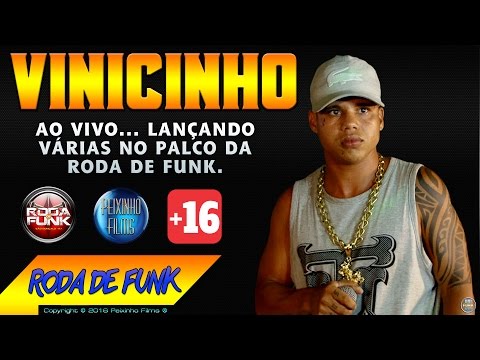 MC Vinicinho :: Ao vivo lançando várias no palco da Roda de Funk :: +16