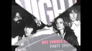NIGHT Hot Summer Nights