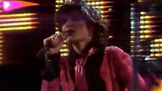 Siouxsie &amp; the Banshees &#39;Hong Kong Garden&#39; live 1979