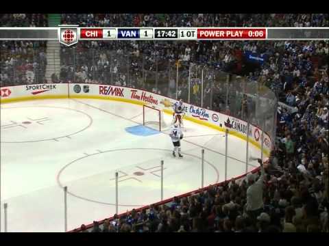 2011 R1G7 Canucks v Hawks OT 01