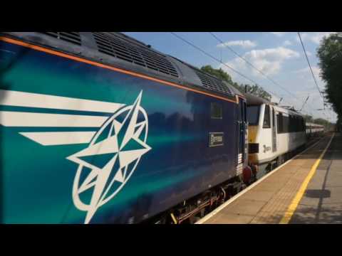 DRS 68002, 57002 and 90014 shoot through Diss on 0Z90