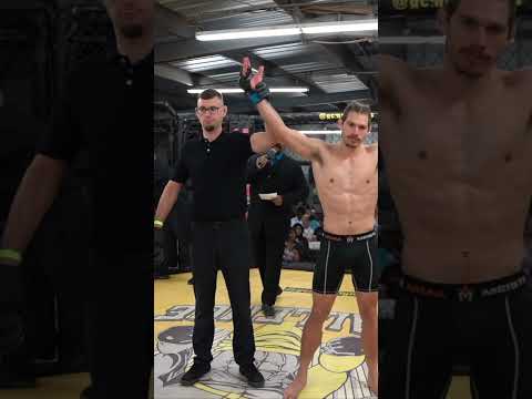 Anthony DeSilva vs Alex Martinez 🥊 • #gcmmafights • #mma • #fights • #mmafighting