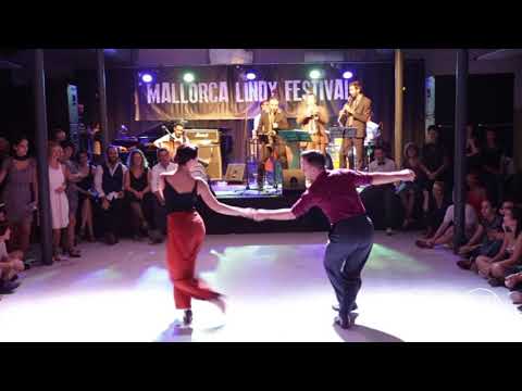 Dancin' To The Blues - Summer Wolfe-Dancin' to the blues