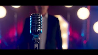 Daniel O&#39;Donnell - Walking In The Moonlight (Official Video)