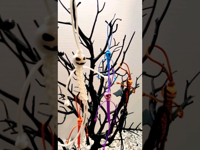 Vídeo relacionado con Topper para Árbol De Halloween - De Esqueleto Terroríficos para La Cima del Árbol - Decoración de Terror para Negocios Hogar Restaurante