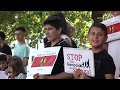 Yezidi's herdenken in Arnhem massaslachting