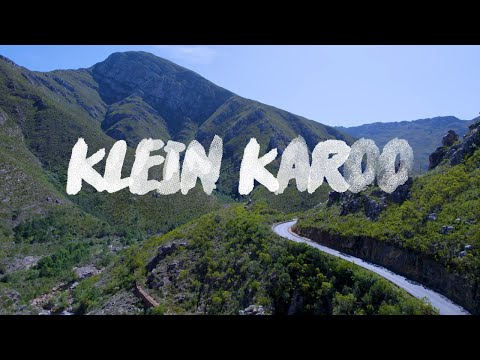 Fly Over Klein Karoo & Langeberg Mountains | 4K