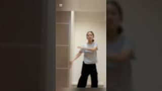 ILLIT Magnetic dance cover 💃 #dance #fyp #illit