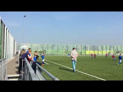 Voetbal SC Botlek tegen Kethel-Spaland met Dean