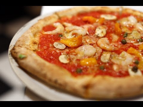 Pizzaria Napolitana 800 Graus – Pizzas Personalizadas Oishii Feitas em Minutos, no Shinjuku Tóquio
