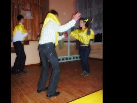 balul boboceilor.mpg