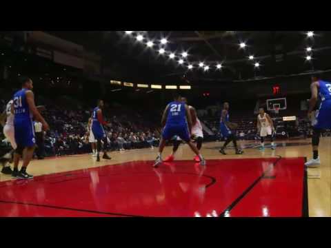 Raptors 905 Highlights:  Leslie Two-Handed Slam - December 27, 2016