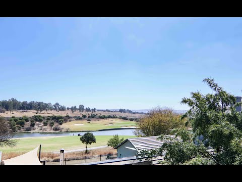 Luxury Living Meets Modern Design | Golf Estate Residence