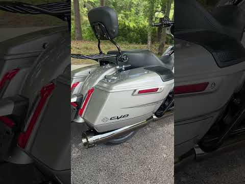FLHXSE 2023 CVO™ Street Glide®